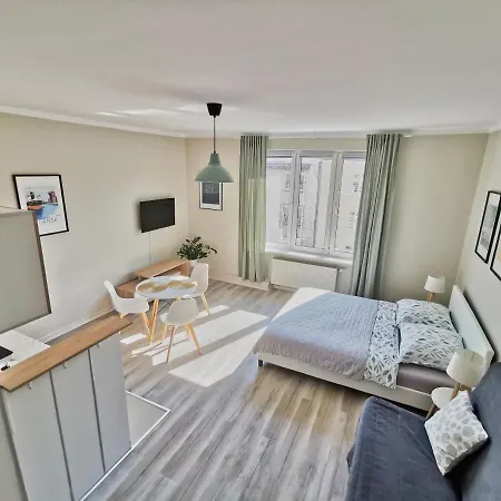 Apartament Dobranocka świętojańska *